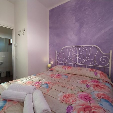 B&B Villa La Bouganville Camaiore Szoba fotó